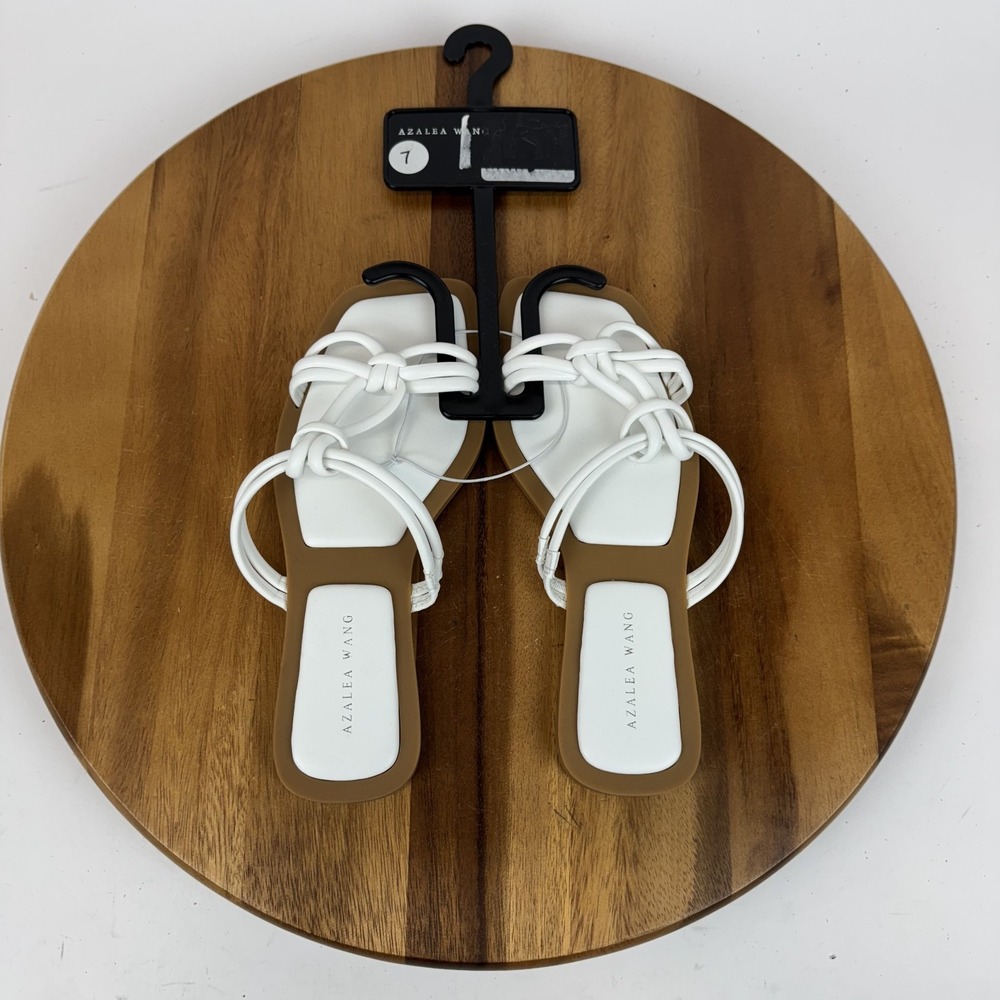 New NWOB Womens Azalea Wang Stetson White Casual Leather Slides Sandals Size 7
